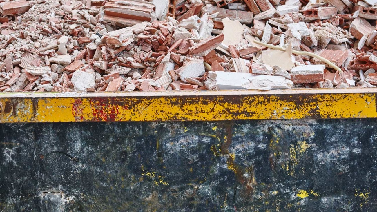 removal-of-debris-construction-waste-building-demo-PJPNWA9