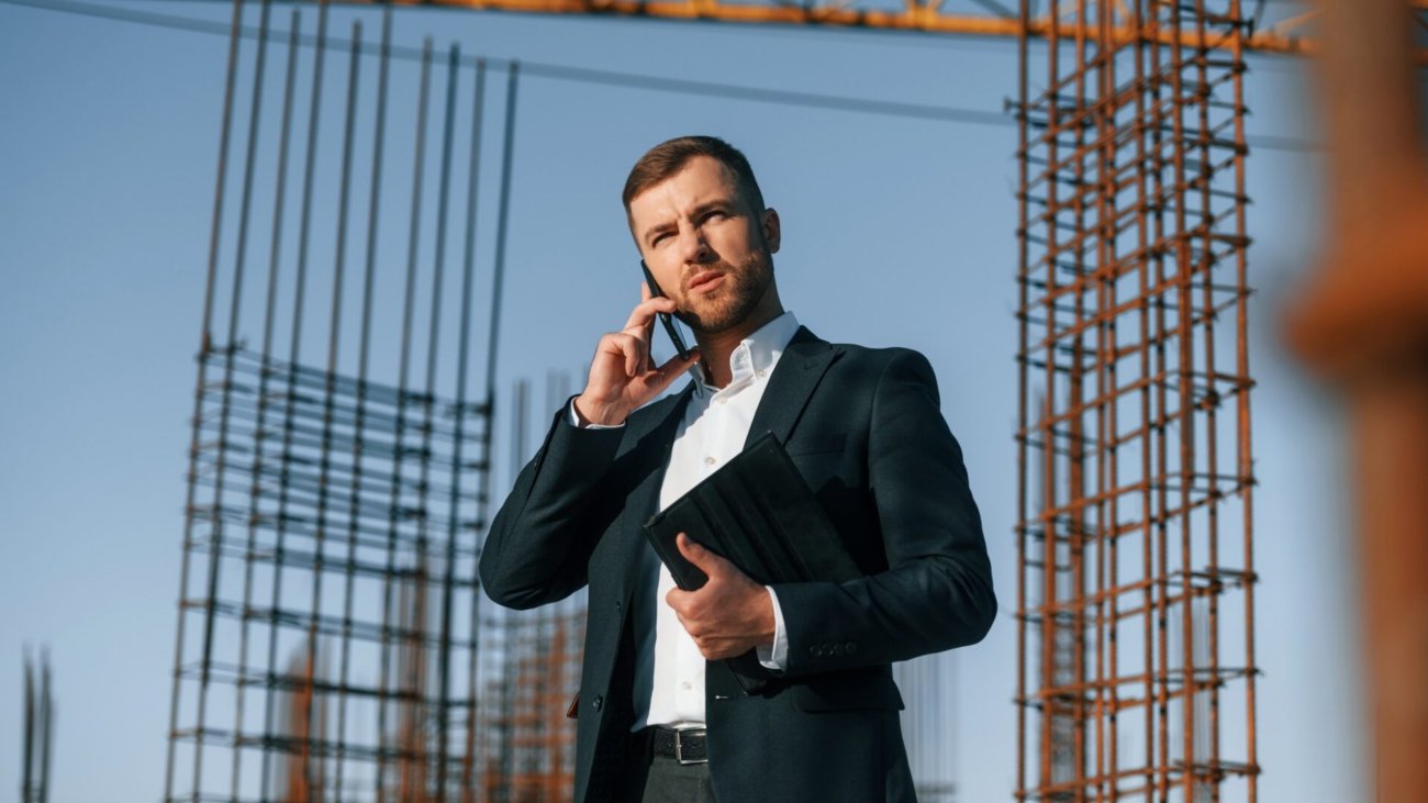 Guia Completo para Locadoras de Equipamentos de Construção Civil